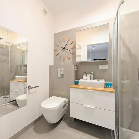 Appartement Jesionowa Spacious By Bookinghost