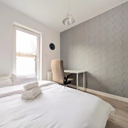 Jesionowa Spacious By Bookinghost Διαμέρισμα