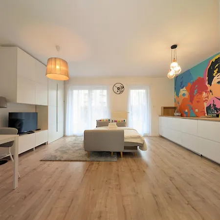 Διαμέρισμα Jesionowa Spacious By Bookinghost Βρότσλαβ