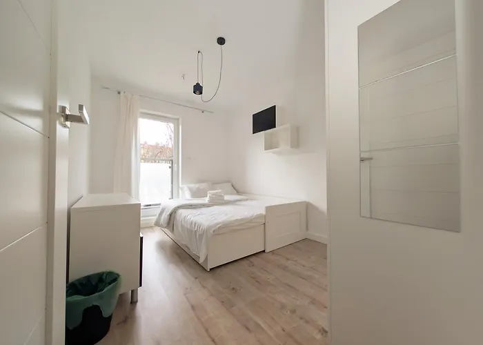 Jesionowa Spacious By Bookinghost * Wrocław